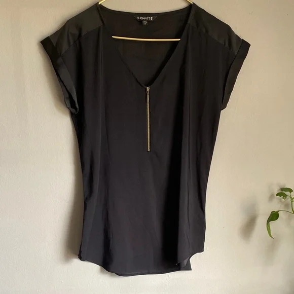 Express Women's Tops in Green, Purple, Teal, Burgundy, and Black - Picture 8 of 16